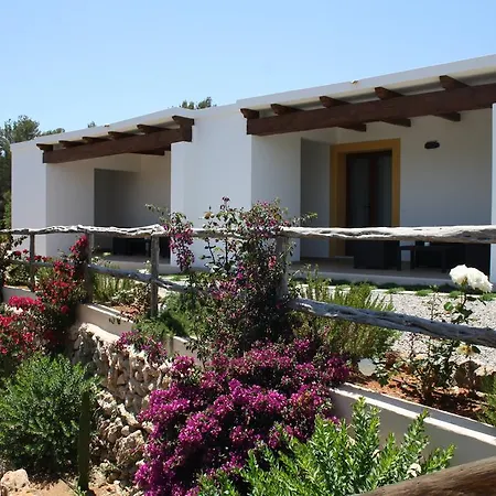 Alloggio per agriturismo La Pitiusa Agroturismo *