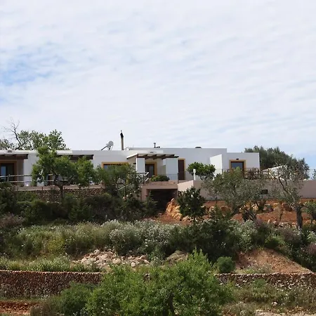 La Pitiusa Agroturismo Фермерский дом *